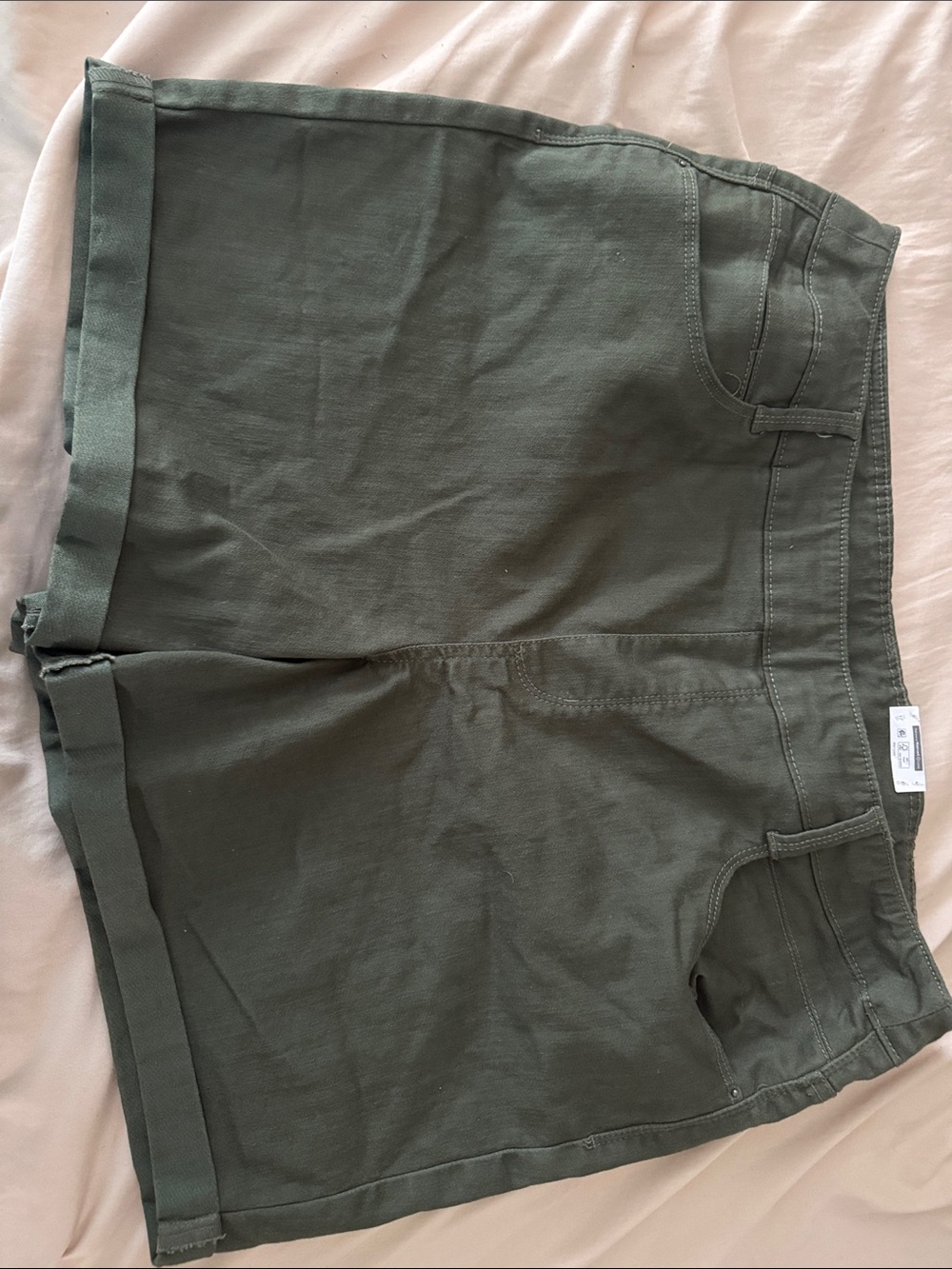 Time and Tru Olive Green Rolled-Hem Women’s Shorts